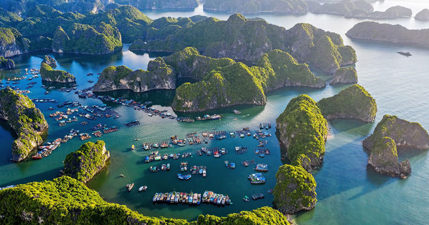 Fishing village on Halong Bay