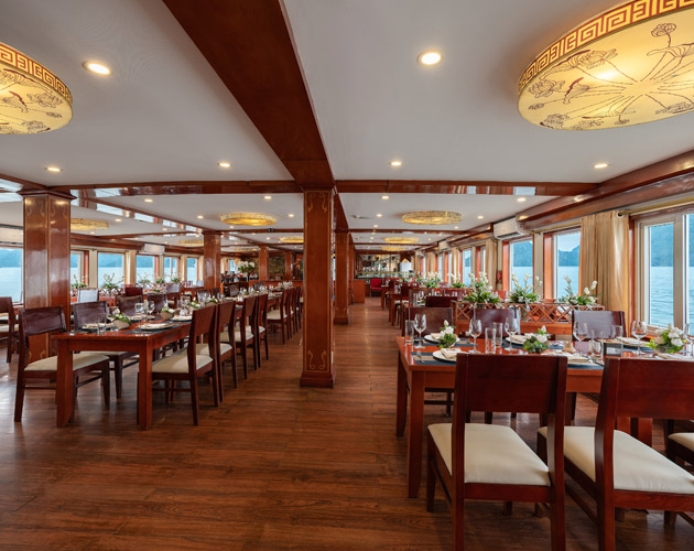 Discover Halong Bay on Amanda Premier Cruise