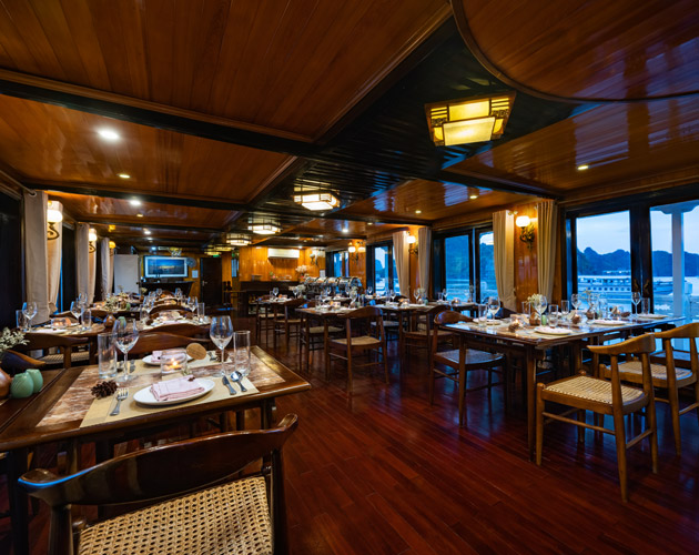 Discover Halong Bay on Hera Classic Boutique Cruise