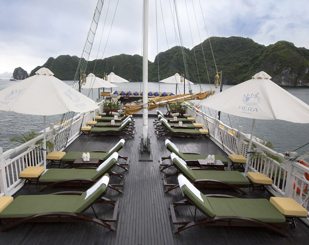 Discover Halong Bay on Hera Grand Luxury Cruise