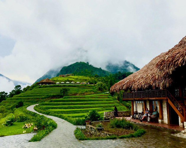 3 Days Sapa Tour from Hanoi | Hotel, Trekking & Silver Waterfall
